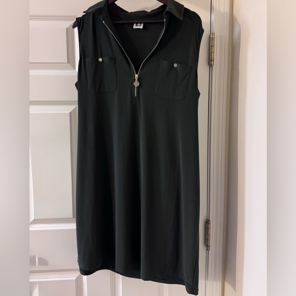 Anne Klein Dark Green Sleeveless Dress with Zipper